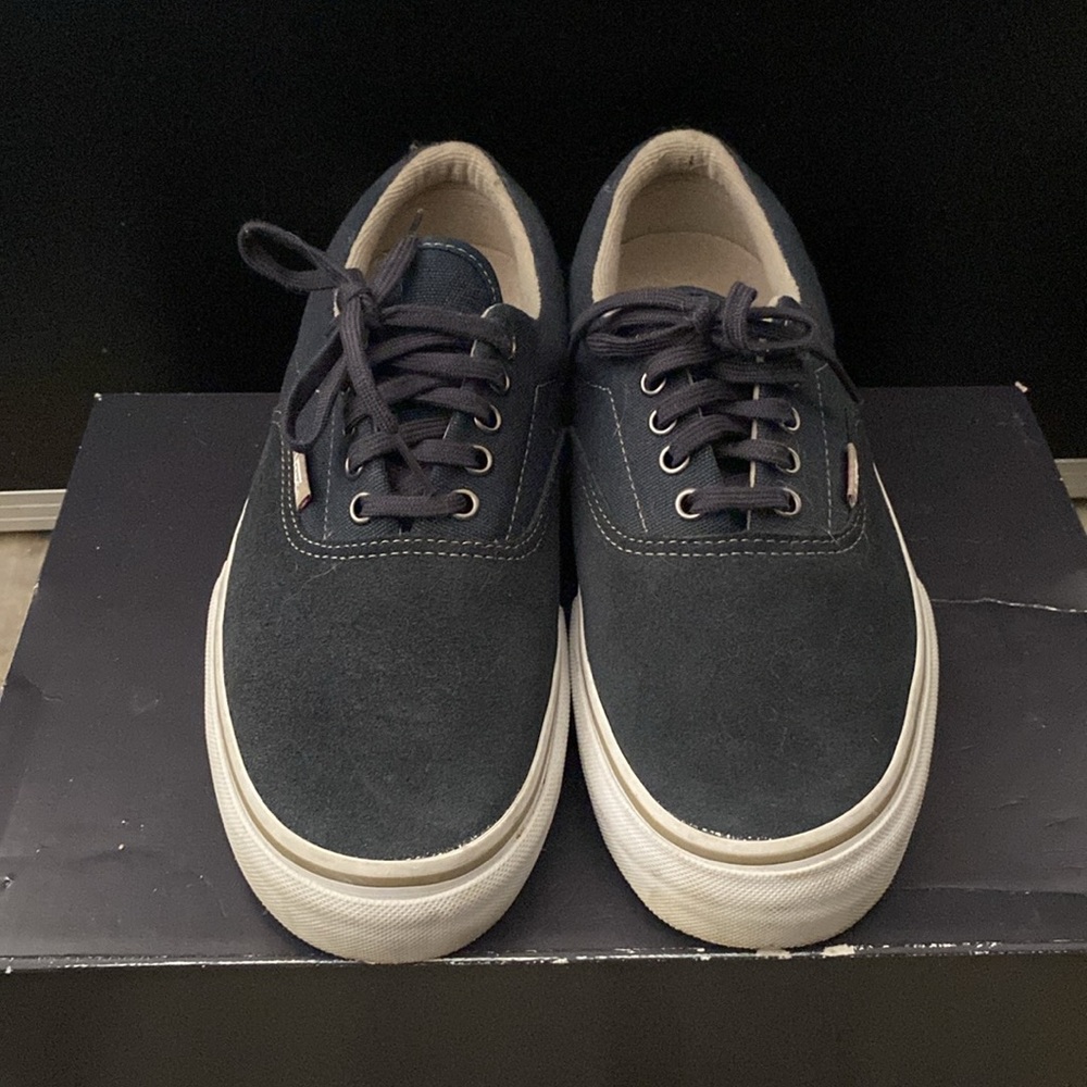 Navy & Taupe Era Pro Vans
